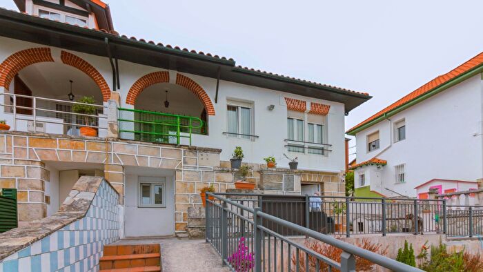 Casas en venta y pisos alquiler - 1