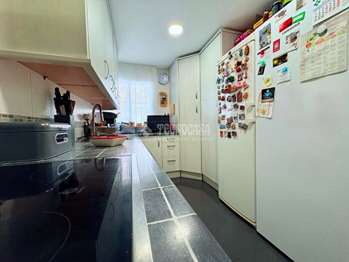 Casas en venta y pisos alquiler - 2
