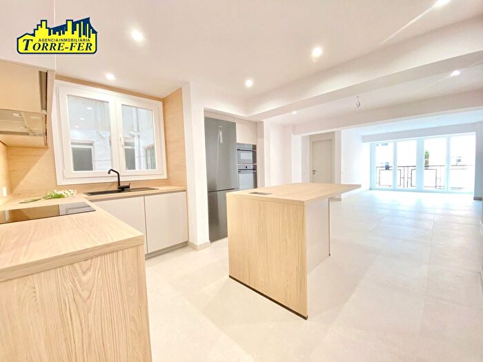 Casas en venta y pisos alquiler - 1