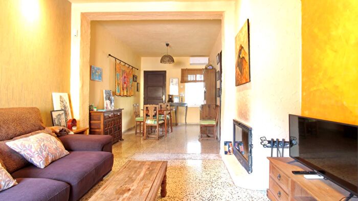 Casas en venta y pisos alquiler - 3