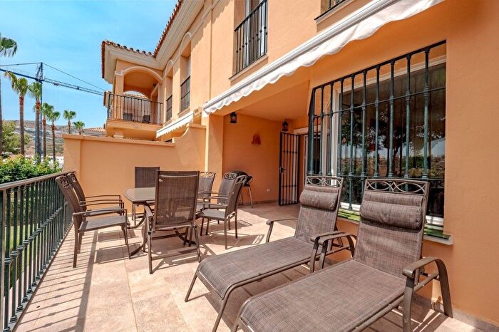 Casa en venta en Riviera del Sol, Mijas de 3 habitaciones