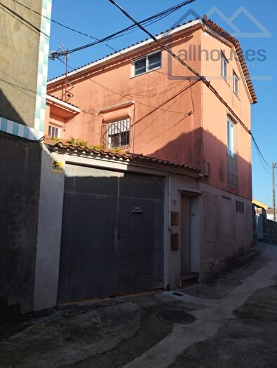 Casas en venta y pisos alquiler - 1