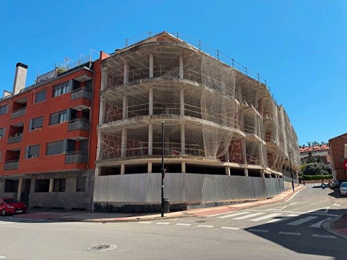 Casas en venta y pisos alquiler - 2