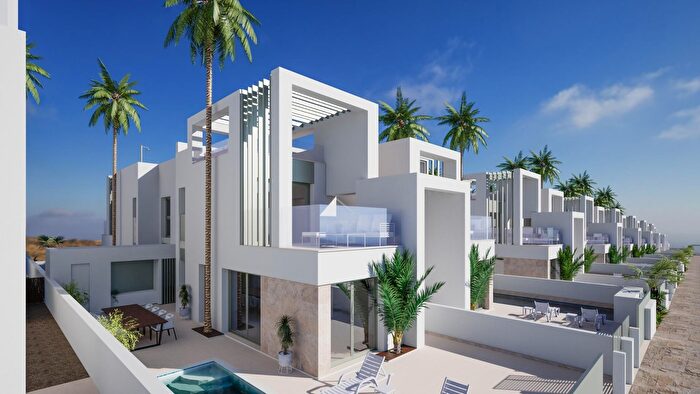 Piso en venta en Rojales, Alicante de 3 habitaciones