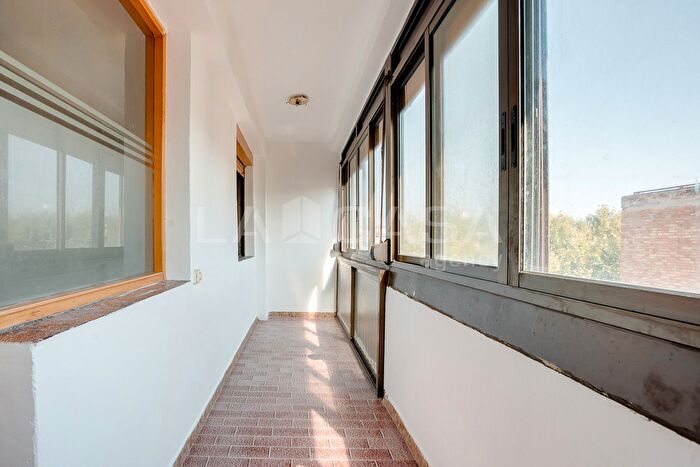 Piso en venta en Sant Martí, La Verneda i la Pau de 3 habitaciones