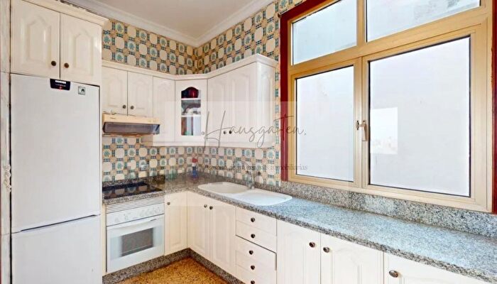 Casas en venta y pisos alquiler - 2
