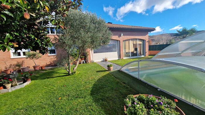 Casa en venta en Villaquilambre, León de 3 habitaciones