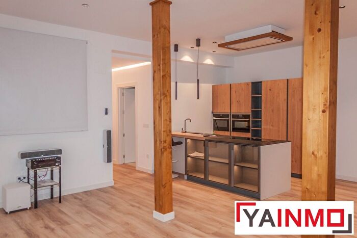 Casas en venta y pisos alquiler - 1