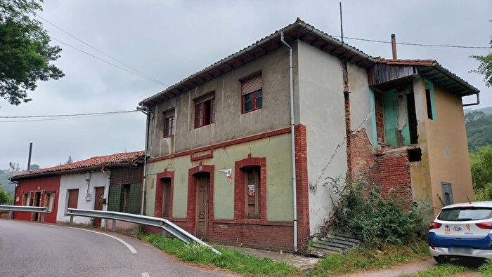 Casa en venta en Zona Rural, Mieres Asturias de 2 habitaciones