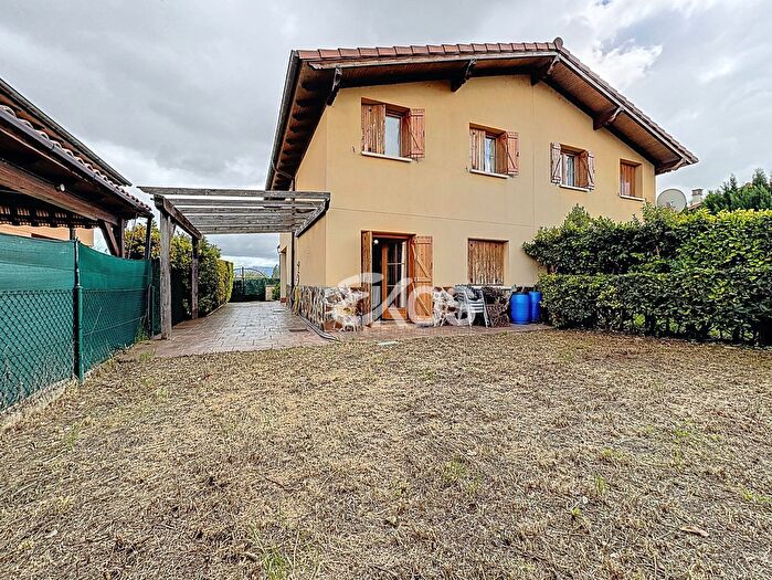 Casa en venta en Tirgo, La Rioja de 3 habitaciones
