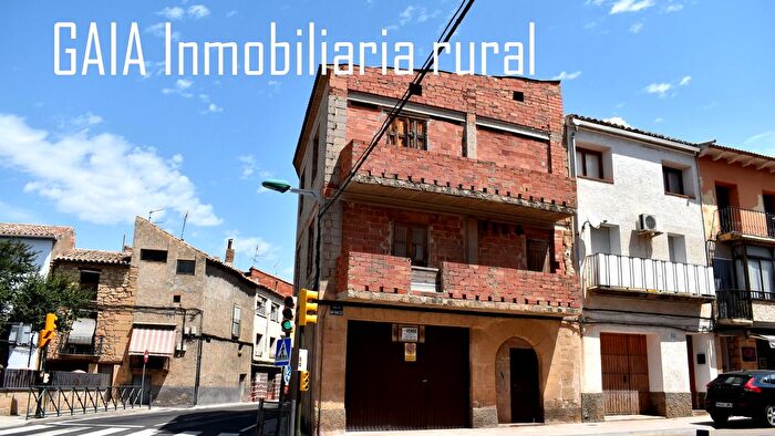 Casas en venta y pisos alquiler - 1