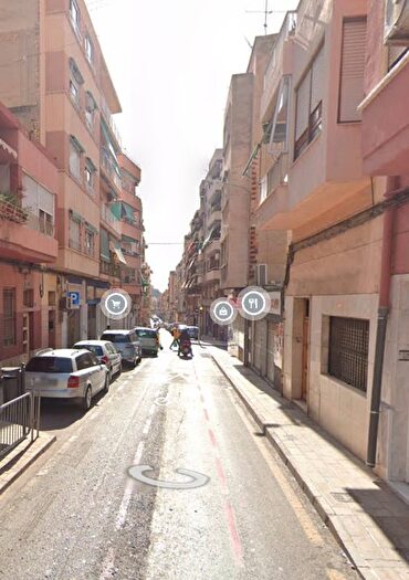 Casas en venta y pisos alquiler - 1