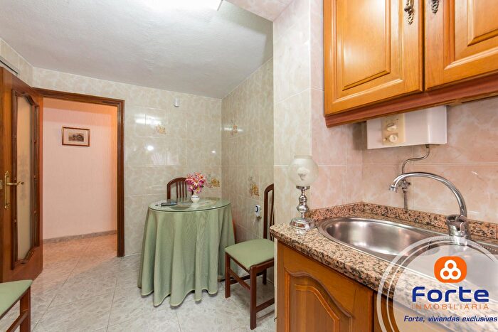 Casas en venta y pisos alquiler - 2