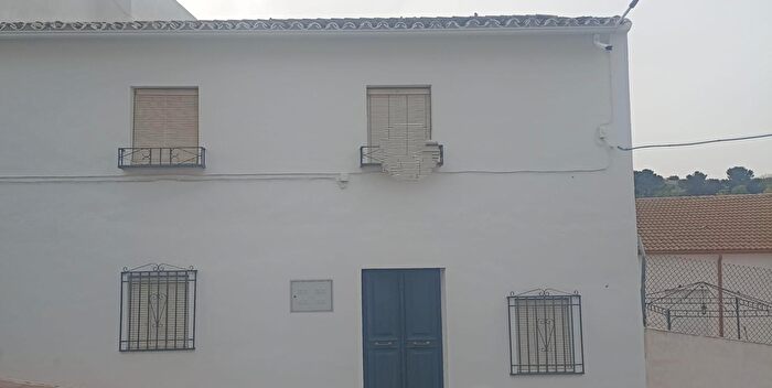 Casa en venta en Santiago de Calatrava, Jaén de 5 habitaciones