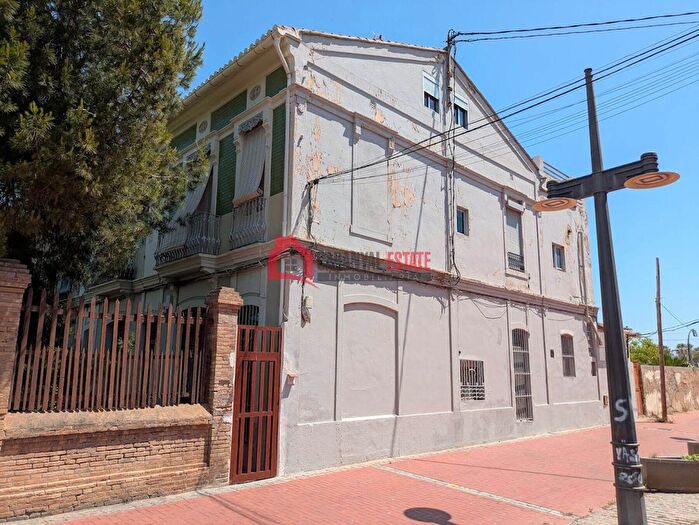 Casas en venta y pisos alquiler - 1