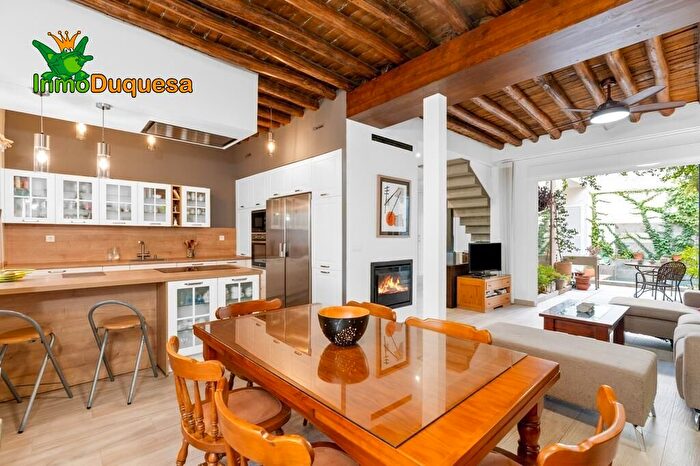 Casas en venta y pisos alquiler - 2