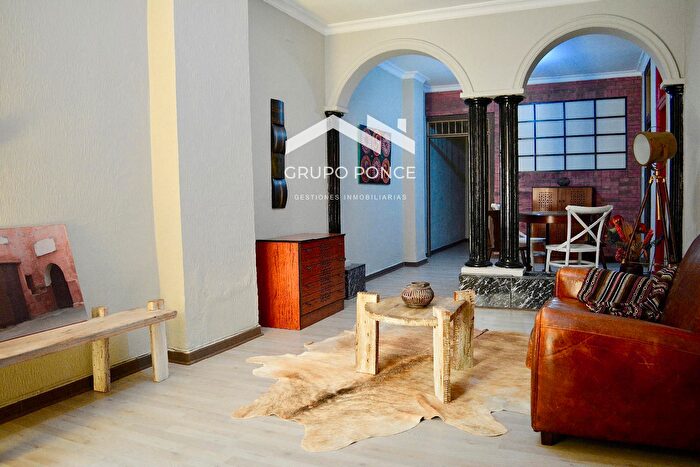 Casas en venta y pisos alquiler - 1