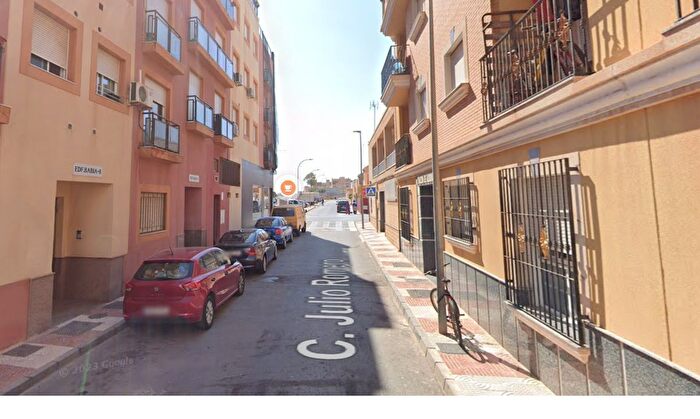 Piso en venta en Roquetas de Mar ciudad, Roquetas Pueblo de 2 habitaciones
