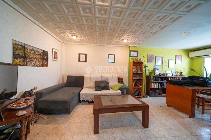 Casas en venta y pisos alquiler - 2