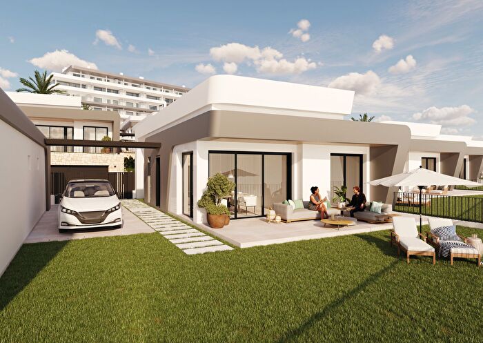 Casas en venta y pisos alquiler - 3