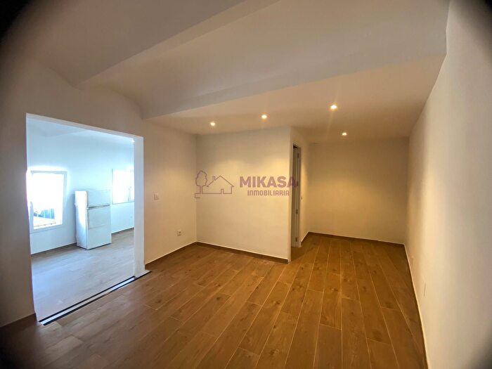 Casas en venta y pisos alquiler - 2