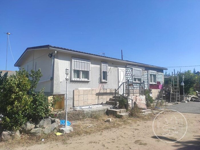 Casas en venta y pisos alquiler - 1
