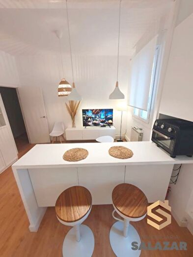 Casas en venta y pisos alquiler - 1