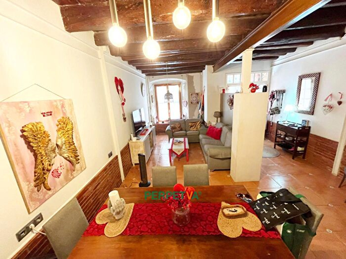Casas en venta y pisos alquiler - 1