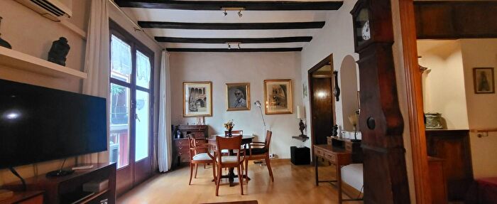 Casas en venta y pisos alquiler - 1