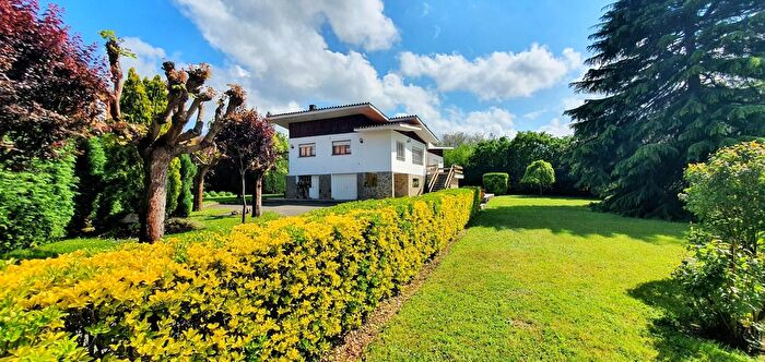 Casas en venta y pisos alquiler - 2