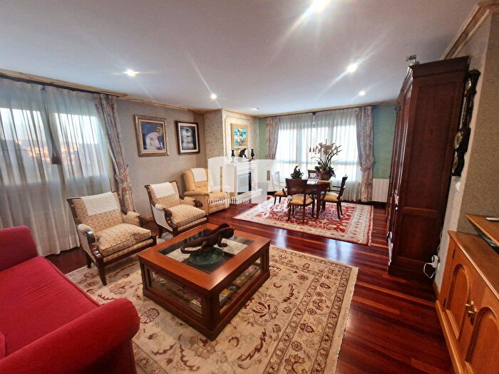 Casas en venta y pisos alquiler - 2