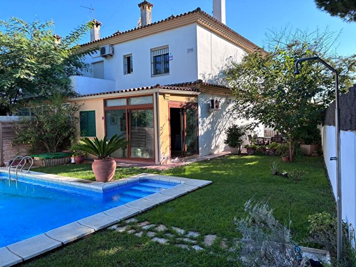 Casa en venta en Vistahermosa Fuentebravía, El Manantial de 3 habitaciones