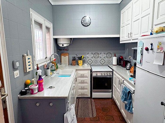 Casas en venta y pisos alquiler - 3