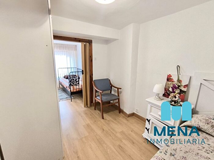 Casas en venta y pisos alquiler - 2