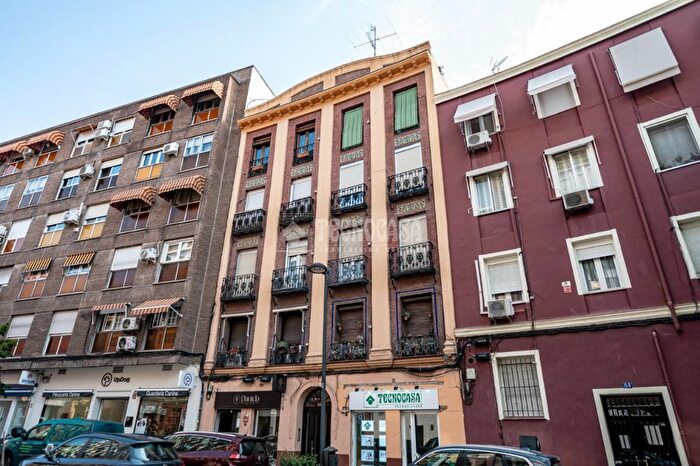 Casas en venta y pisos alquiler - 2