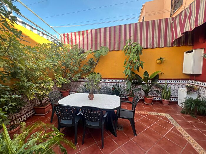 Casa en venta en Centro Doña Mercedes, Dos Hermanas de 3 habitaciones