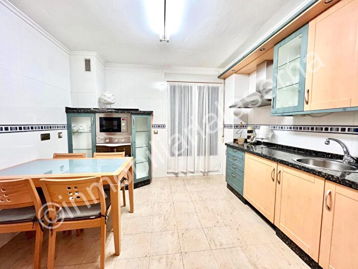 Casas en venta y pisos alquiler - 1