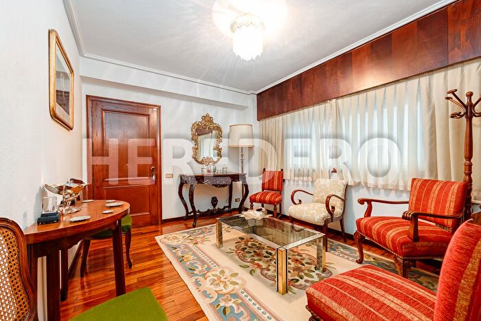Casas en venta y pisos alquiler - 2