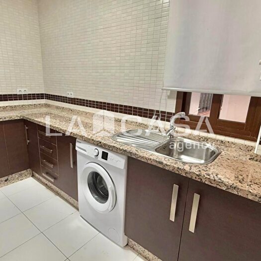 Casas en venta y pisos alquiler - 3