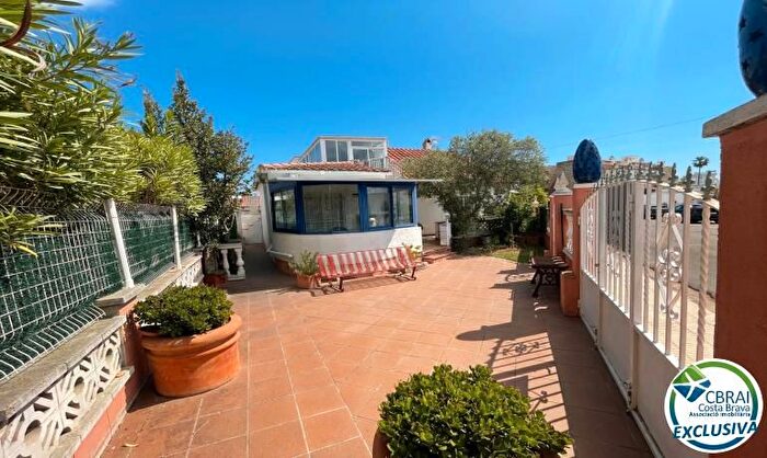 Casa en venta en Santa Margarita, Roses de 3 habitaciones