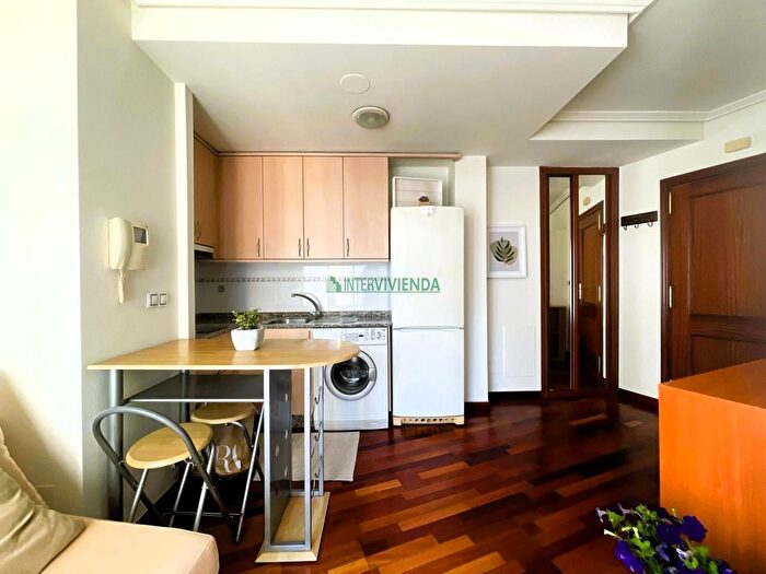 Casas en venta y pisos alquiler - 1