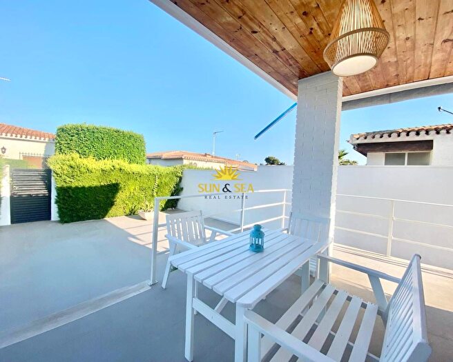 Casas en venta y pisos alquiler - 2