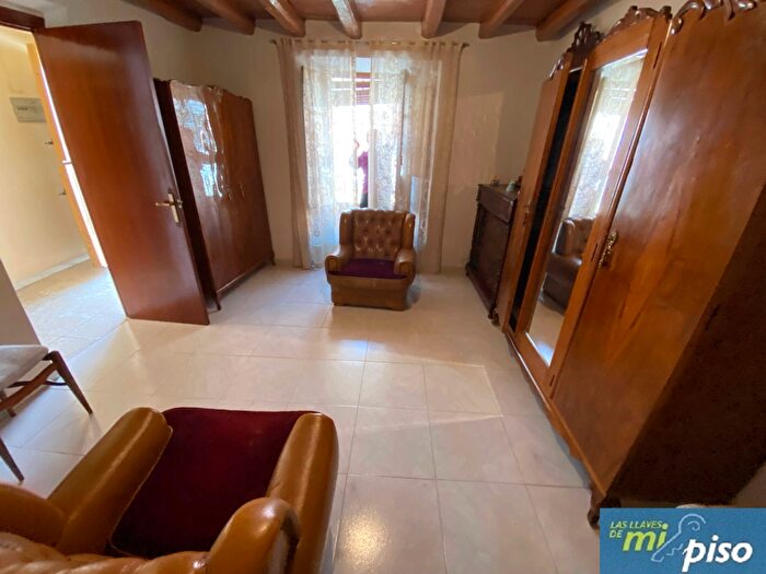 Casas en venta y pisos alquiler - 2