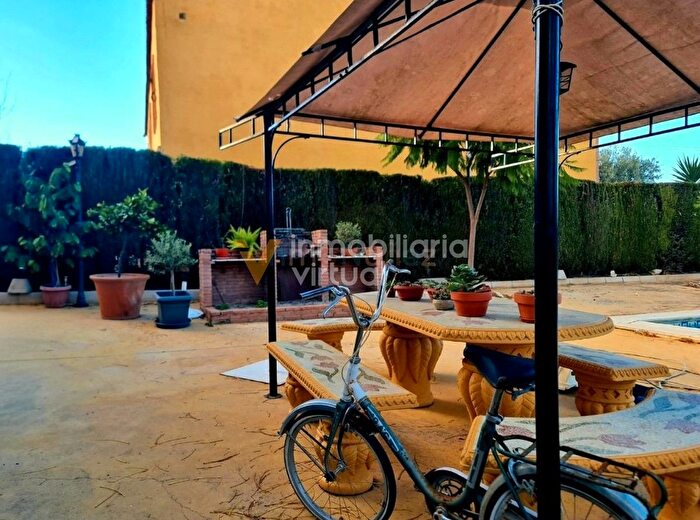 Casas en venta y pisos alquiler - 2
