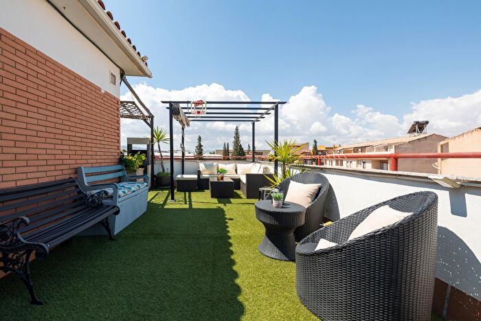Piso en venta en San Cayetano, Churriana de la Vega de 3 habitaciones