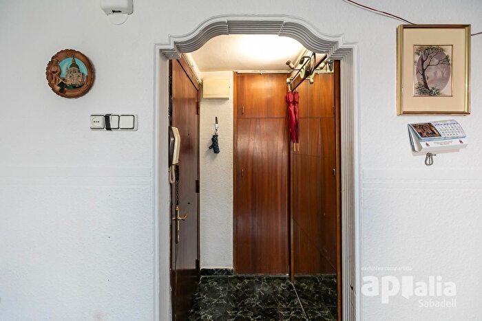 Piso en venta en Can Feu Gràcia, Els Merinals de 3 habitaciones
