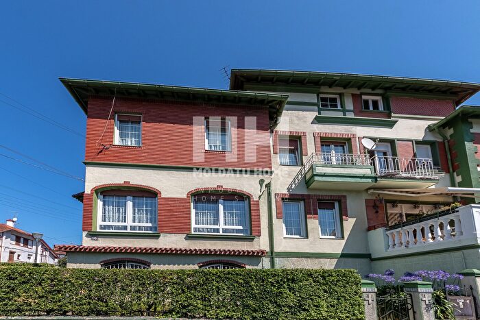 Casas en venta y pisos alquiler - 1