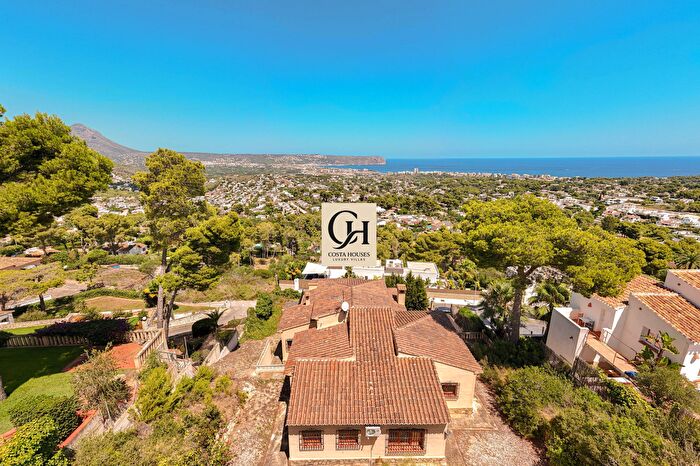 Casa en venta en Cap Martí El Tossalet Pinomar, Jávea Xàbia de 4 habitaciones