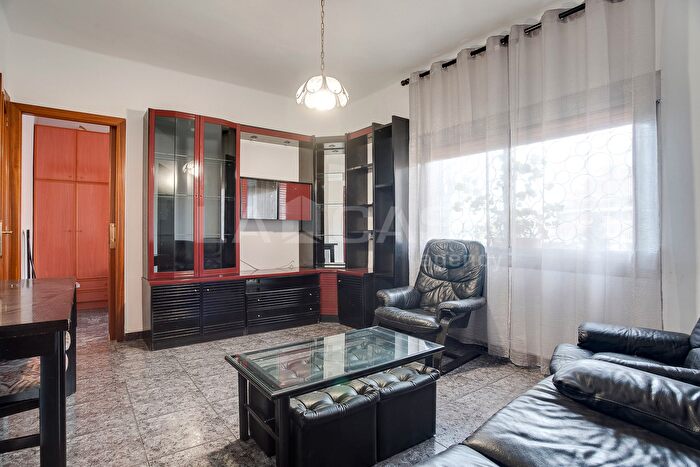 Piso en venta en Horta Guinardó, El Baix Guinardó de 2 habitaciones
