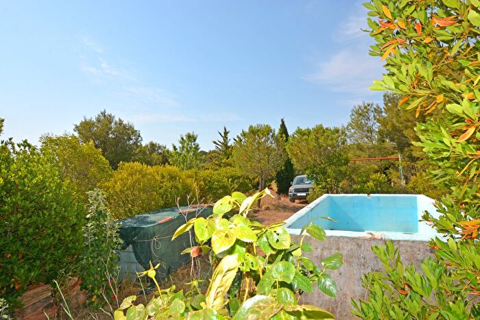 Casa en venta en Barrios rurales del Sur, Torrecilla de Valmadrid de 3 habitaciones